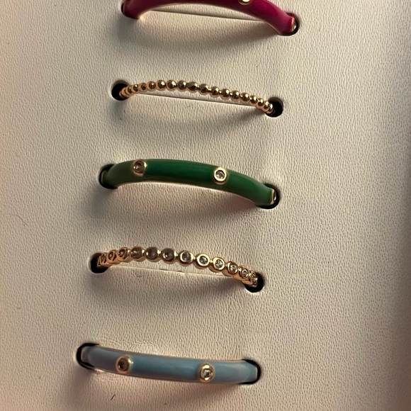 Set of 7 enamel and cubic zirconia rings - Picture 5 of 5